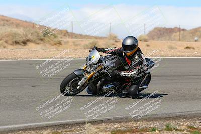 media/Feb-05-2023-Classic Track Day (Sun) [[c35aca4a42]]/Group 2/session 3 turn 13/